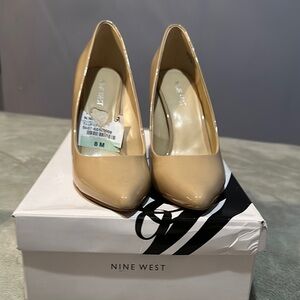 Nine West Taupe Patent heels